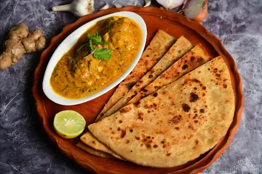 Paratha With Butter Chicken Masala