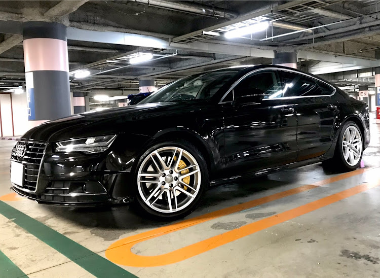 A7 スポーツバックのスタッドレス・タイヤ交換に関するカスタム事例の投稿画像1枚目