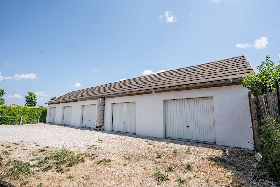 Vente locaux professionnels 15 pièces 256 m² à Chalon-sur-saone (71100), 539 000 €