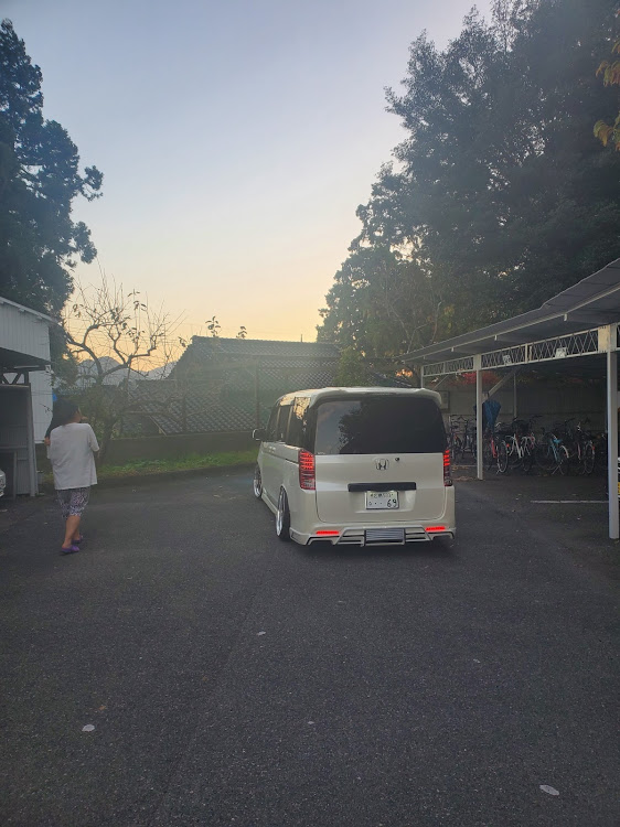 ステップワゴンスパーダのDIYに関するカスタム事例の投稿画像1枚目