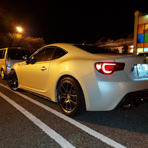 86