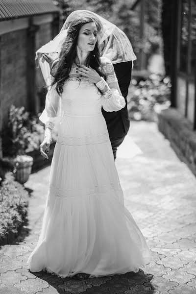 Wedding photographer Cristina Venedict (cristinavenedic). Photo of 22 September 2021