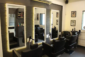 Esvee Hair Studio photo 