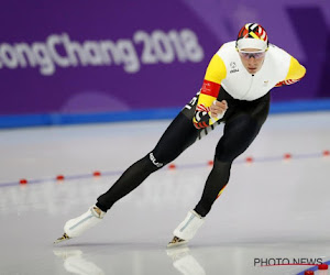 Bart Swings en finale du 'mass start' en patinage de vitesse