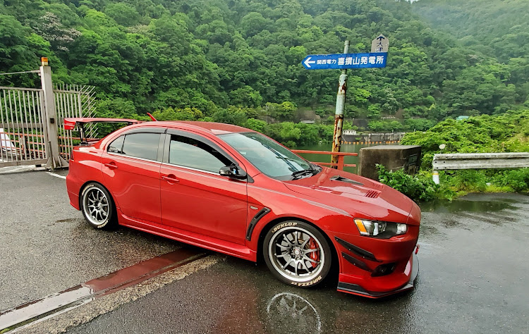 ランサーエボリューションのドライブ・洗車・ポリッシュ・ヒューズ交換に関するカスタム事例の投稿画像1枚目