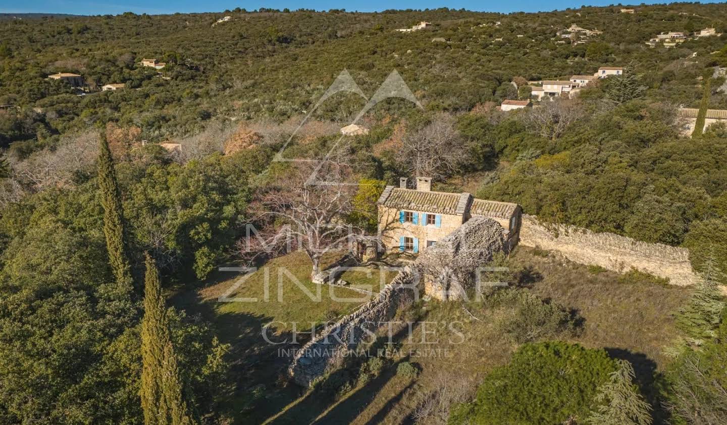 House with terrace Gordes