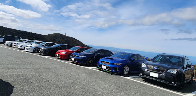WRX S4の今年もよろしくお願いします・オフ会・あちこち出没・ホイール交換に関するカスタム事例の投稿画像2枚目