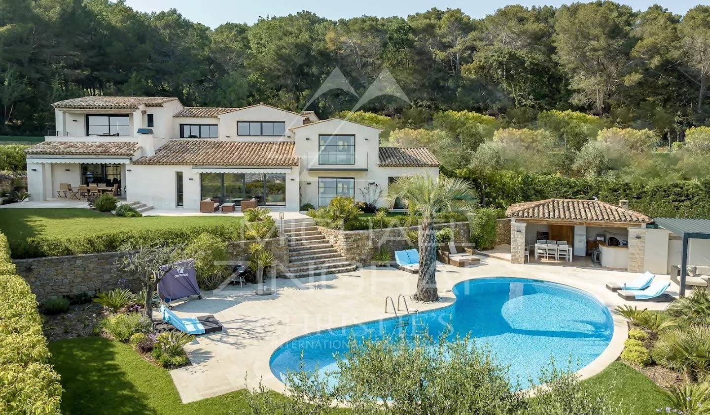 Villa with pool Mougins