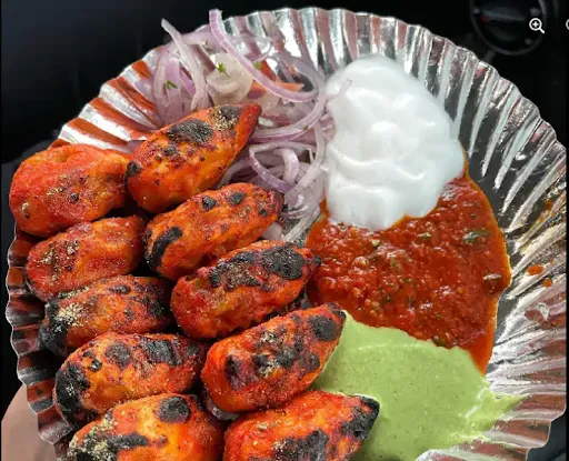 Paneer Tandoori Momos