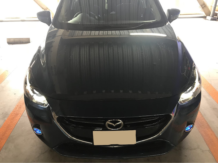 デミオのDJデミオ・立体駐車場盛れてる？・平成最後の日・これからも宜しくお願い致します・レッドメモリーに関するカスタム事例の投稿画像3枚目