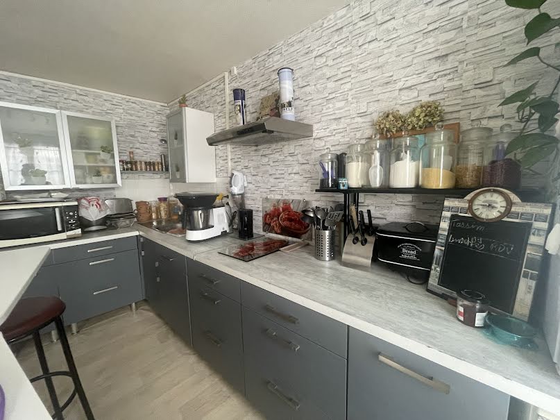 Vente appartement 7 pièces 133 m² à Vimoutiers (61120), 128 000 €