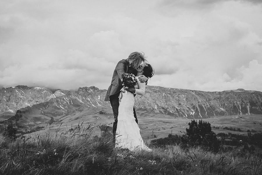 Fotógrafo de casamento Avec Le Coeur (florianoberlech). Foto de 3 de abril 2020