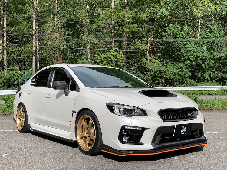 WRX S4のみんなのボディカラーに関するカスタム事例の投稿画像30枚目