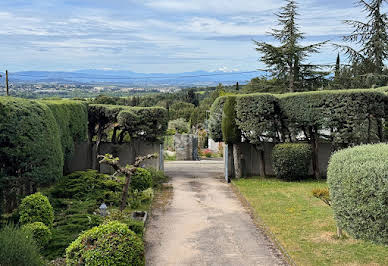 House with terrace 3