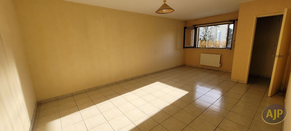 Vente appartement 2 pièces 46.3 m² à Bordeaux (33000), 171 500 €