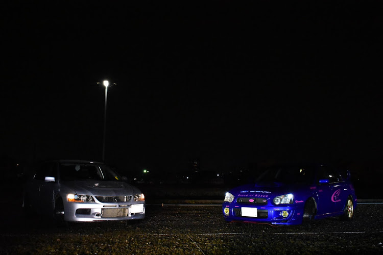インプレッサ WRX STIのオフ会・永遠のライバル・今日のおしり、ナシ！に関するカスタム事例の投稿画像2枚目