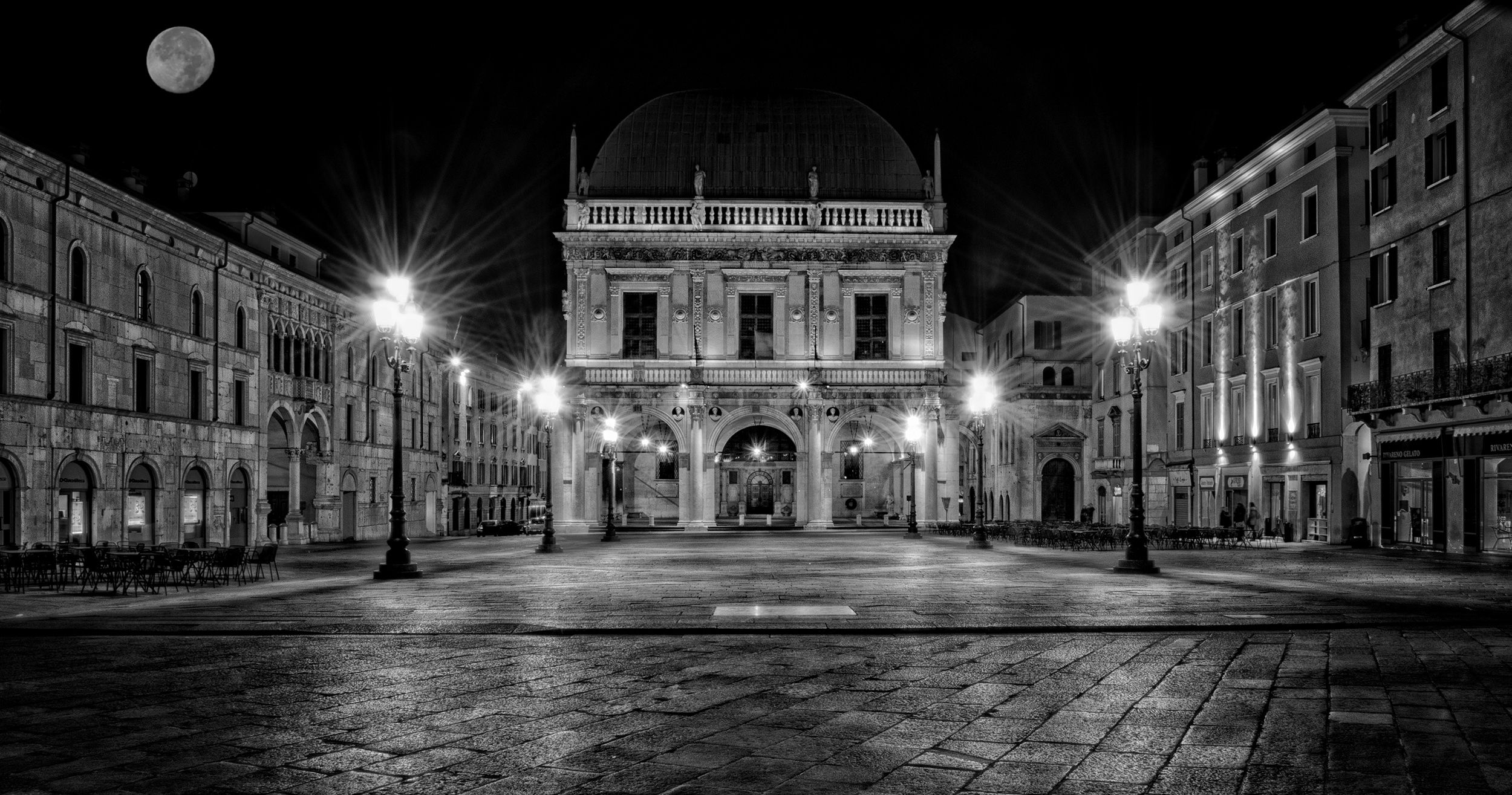 la loggia che dorme di massimo zanotti