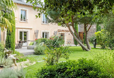 Maison avec jardin et terrasse 12