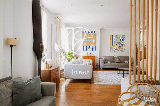 Apartment 5