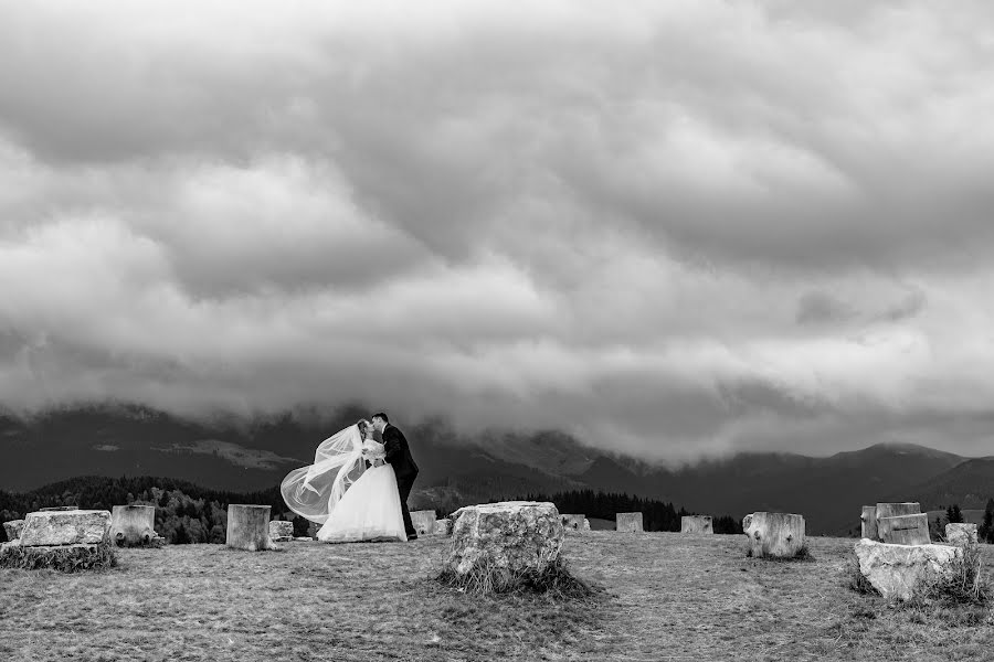 Wedding photographer Ciprian Băbușanu (babusanu). Photo of 7 December 2023