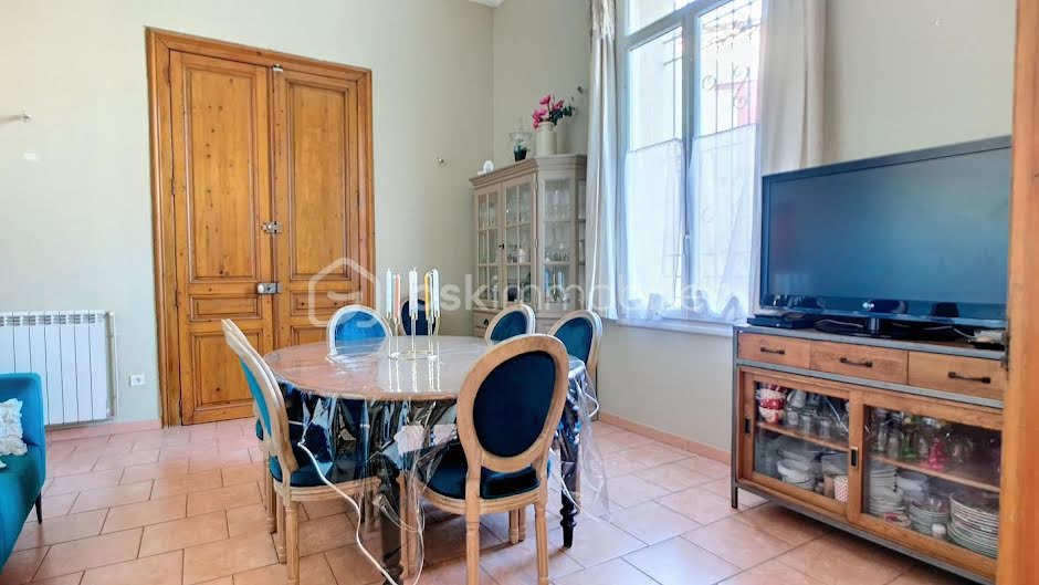 Vente propriété 7 pièces 270 m² à Lieuran-lès-Béziers (34290), 364 000 €