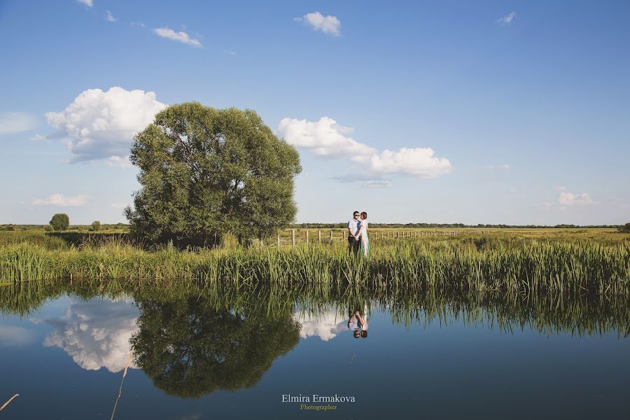 Fotógrafo de casamento Elmira Ermakova (eliss). Foto de 10 de agosto 2014