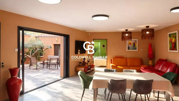 Villa with terrace - photo 3