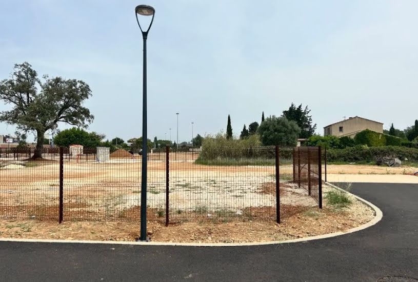  Vente Terrain + Maison - Terrain : 400m² - Maison : 98m² à Le Pontet (84130) 