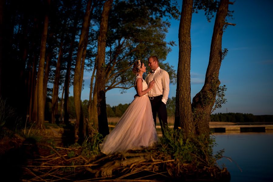 Photographe de mariage Piotr Kochanowski (kotofoto). Photo du 8 juin 2017