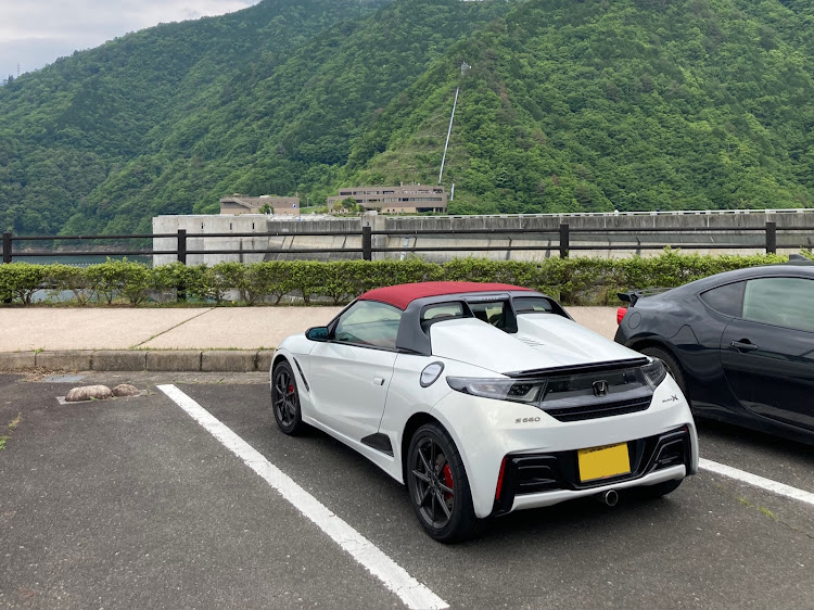S660のモデューロXバージョンz・温井ダム・放流中・龍姫湖に関するカスタム事例の投稿画像2枚目