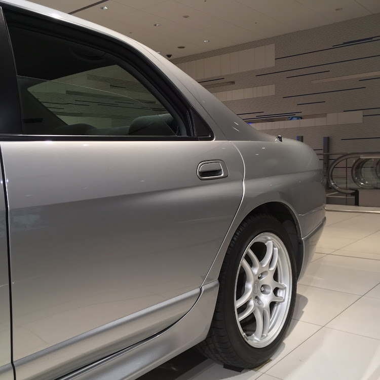 RB-JLさんが投稿した日産・スカイライン・BCNR33・オーテックバージョン・スカイラインGT-Rに関するカスタム事例の投稿画像4枚目