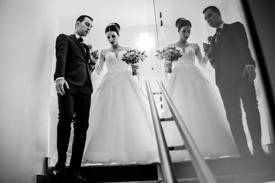 婚禮攝影師Laurentiu Nica（laurentiunica）。2018 11月16日的照片