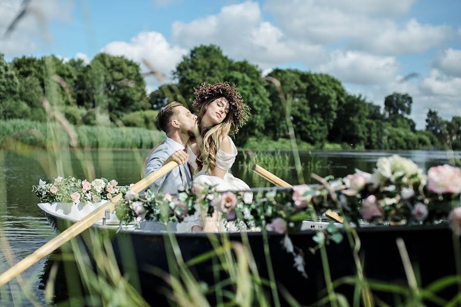 Fotógrafo de casamento Inga Mazaj (mazajinga). Foto de 12 de setembro 2017