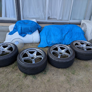 カローラスポーツ NRE210H