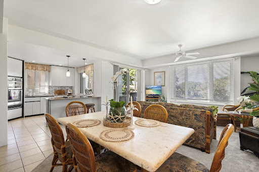 Appartement avec piscine en bord de mer 1