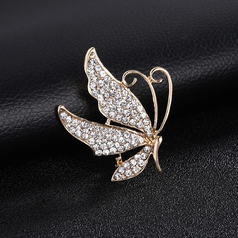 Met strass ingelegde parelbroche Anti-blootstellingsaccessoires Bescherming met stijl en elegantie Voeg glans toe en bedek discreet Voorkom ongewenste inkijk