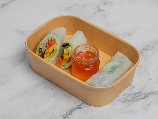 Vietnamese Rice Paper Chicken Roll