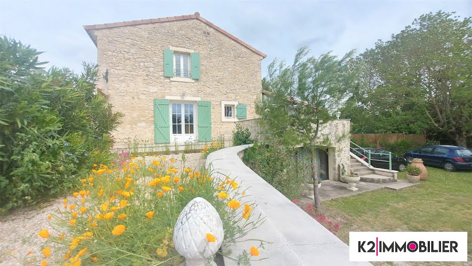 Vente maison 5 pièces 95 m² à Montboucher-sur-Jabron (26740), 284 000 €