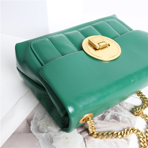 Title 4, Oily Wax Cowhide Bag with Niche Design Fashion....