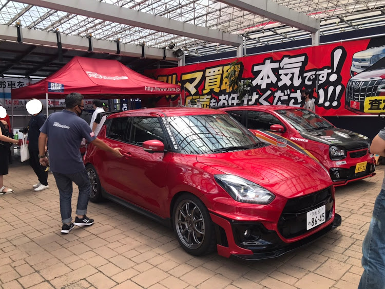 スイフトスポーツのずっと笑っていくよ！・笑顔が１番！・タマゴ会・4連休・夏の雲に関するカスタム事例の投稿画像3枚目