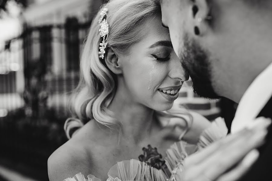 Wedding photographer Elena Senchuk (baroona). Photo of 2 September 2019