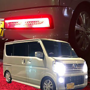 エブリイワゴン DA17W