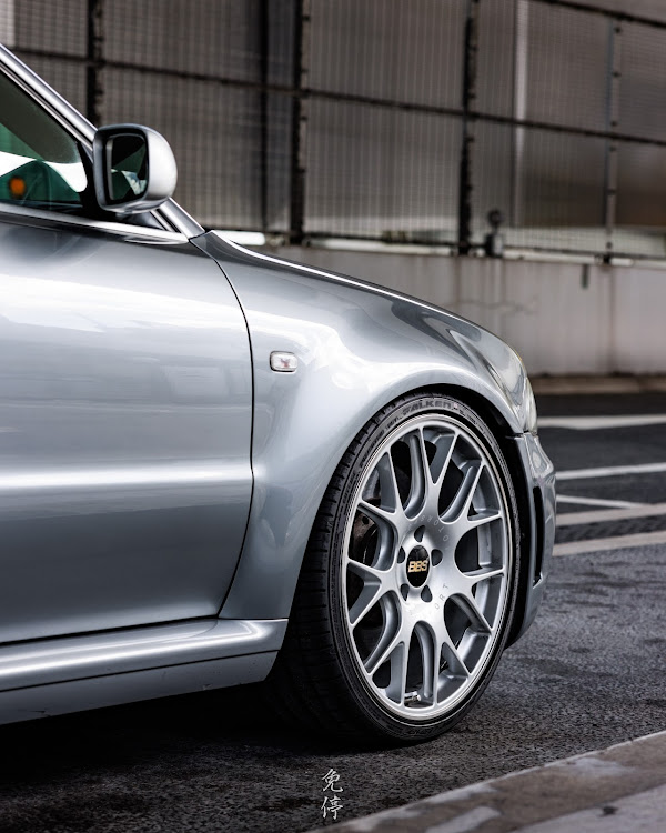 RS4 アバントのアウディのある生活・アウディ・アウディRS4・BBS CH-Rに関するカスタム事例の投稿画像2枚目