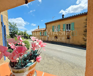 maison à Pécharic-et-le-Py (11)