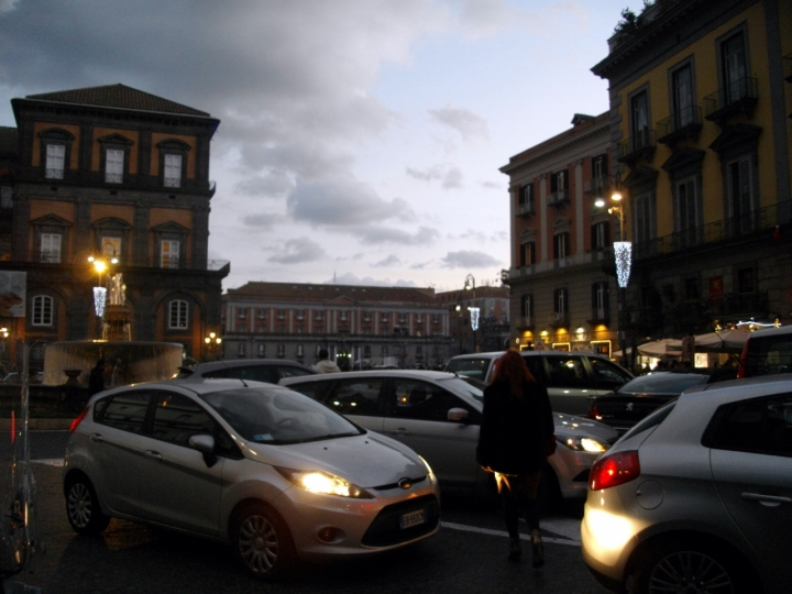 Napoli... Piazza Trieste e Trento di newxeres