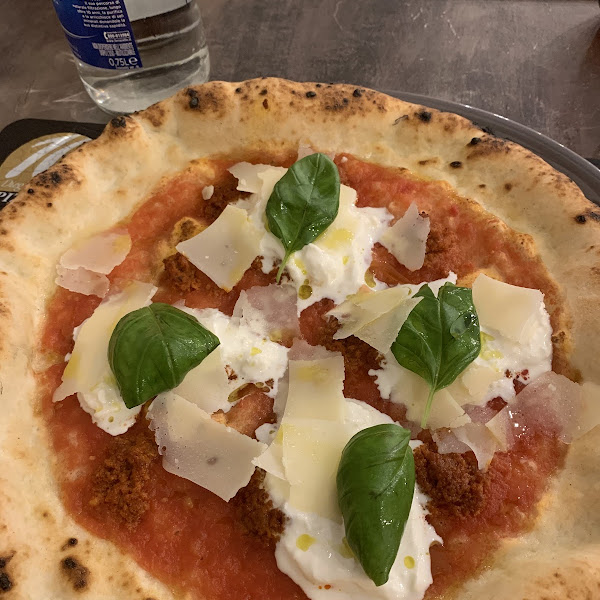 Gluten-Free Pizza at 10 Diego Vitagliano Pizzeria - Bagnoli