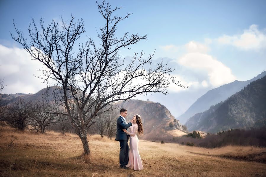 Fotografo di matrimoni Andrey Ulyashev (ulyashev). Foto del 26 marzo 2018