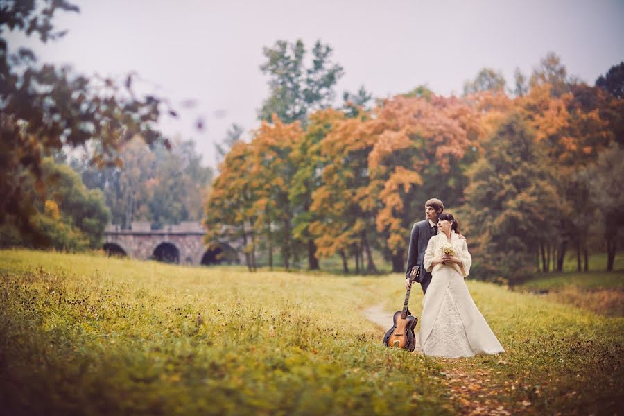 Fotografo di matrimoni Anna Averina (averinafoto). Foto del 26 settembre 2013