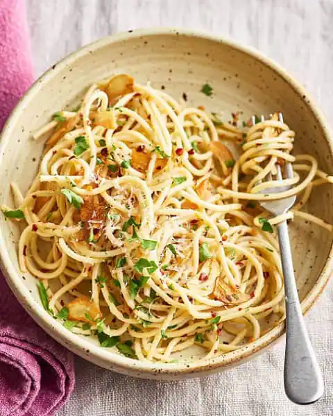 Veg Aglio Olio Spaghetti