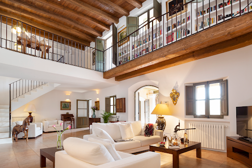 House 4
